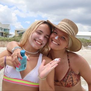 Meet your Posher, Utrxrvgbyn